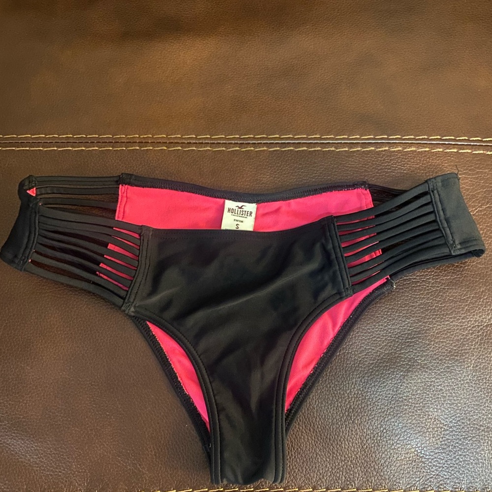 Hollister Black Bottoms